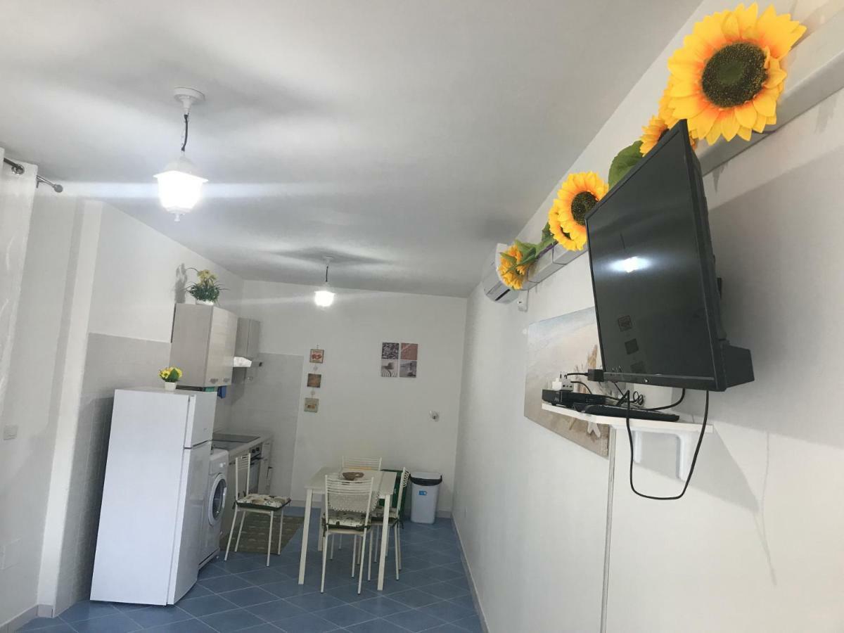 מרינה די פסקולוזה Villa Azzurra מראה חיצוני תמונה